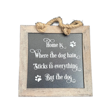 Bord met houten lijst en touw